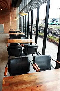 S Hotel Jeju 3*,